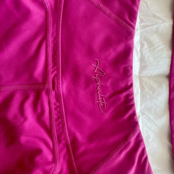 Alphalete top and bottom - Picture 3 of 4